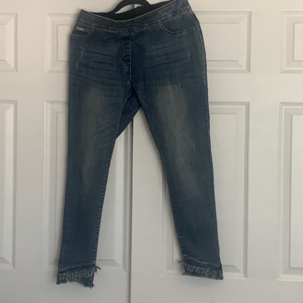 Easy to wear distressed jeans with fun fringe look hem!!!